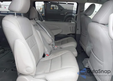 2016 Toyota Sienna Xle 8 Passenger from USA, damaged, VIN 5TDYK3DCXGS718276